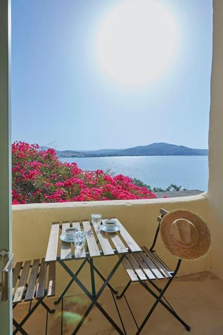Ochre Dream, Beach Front & Sunset Villa Naousa المظهر الخارجي الصورة