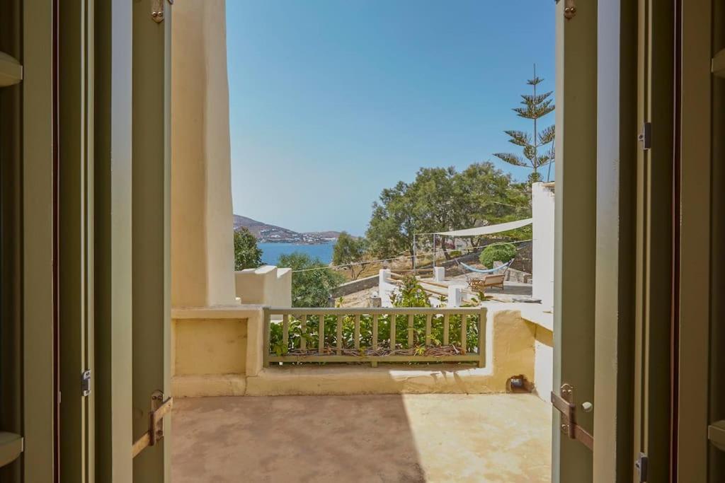 Ochre Dream, Beach Front & Sunset Villa Naousa المظهر الخارجي الصورة